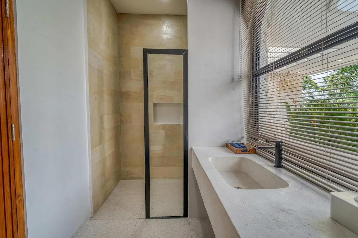 The Coral Villa 3 Bedroom Brand New Villa In Umalas Kerobokan  Kerobokan (Bali)